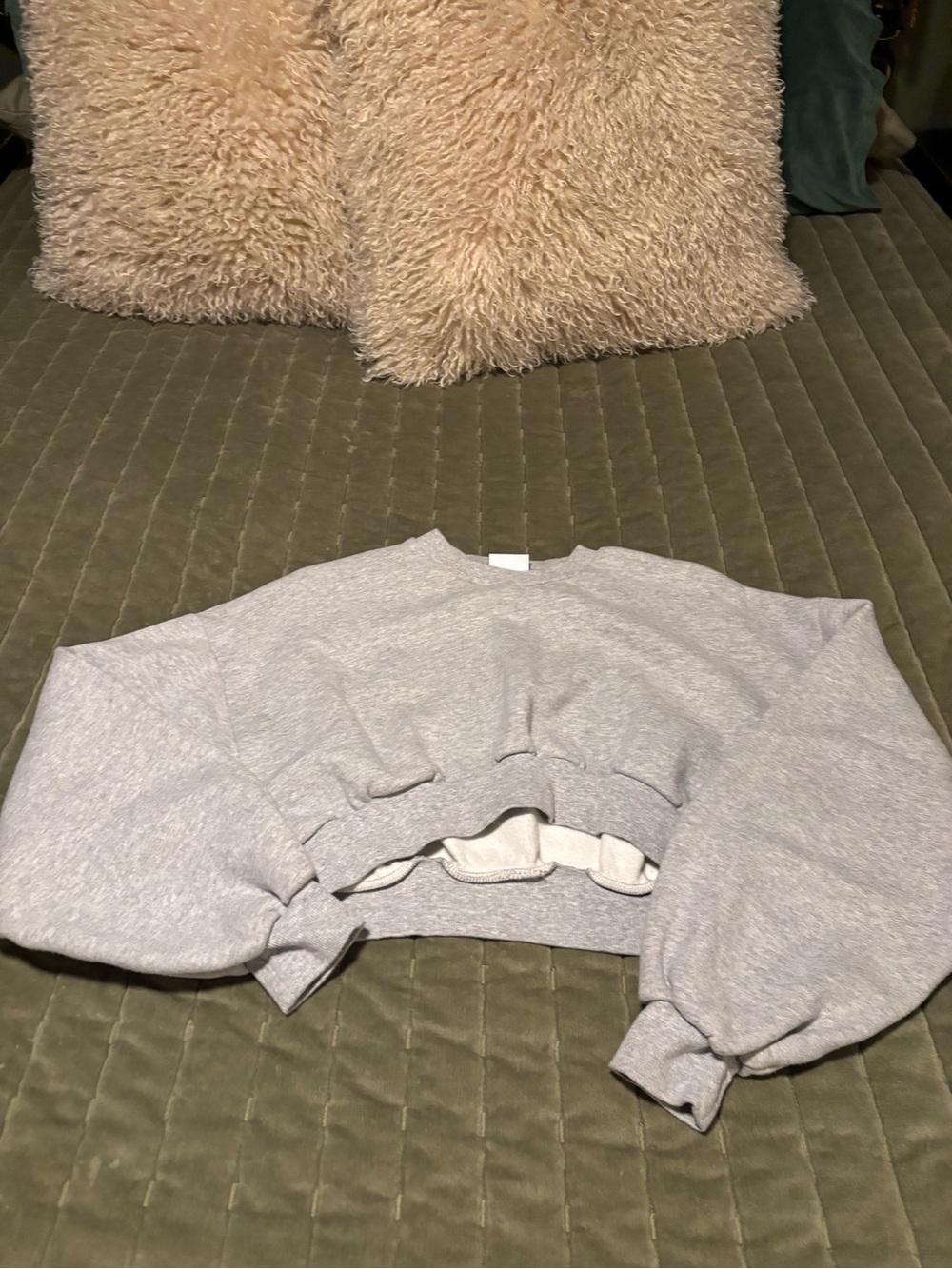 Cropped Gray Women's Pullover Sweatshirt